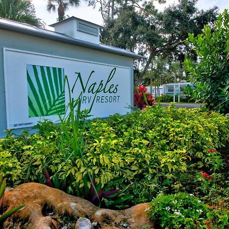 Naples Rv Resort Naples Manor Екстер'єр фото